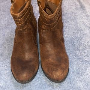 Arizona brown boots